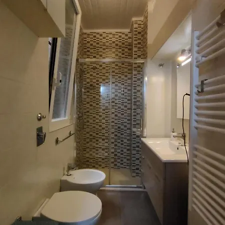 Lavi - Lakeside L&b Apartment Mailand